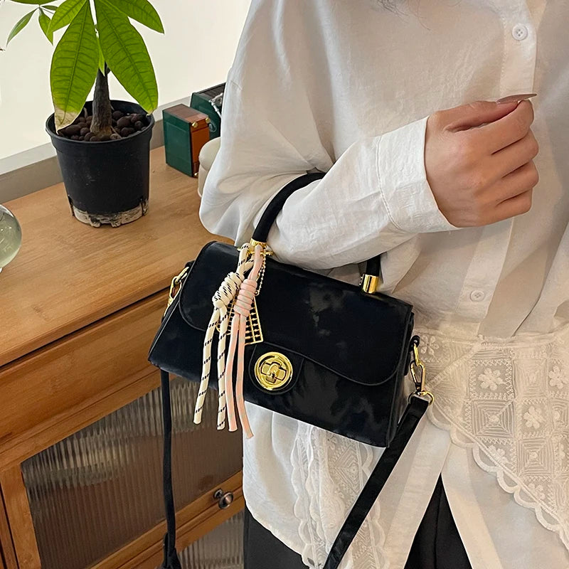 Classic Women's Leather Handbag, Crossbody Shoulder Tote Bag, Elegant Ladies Designer Purse