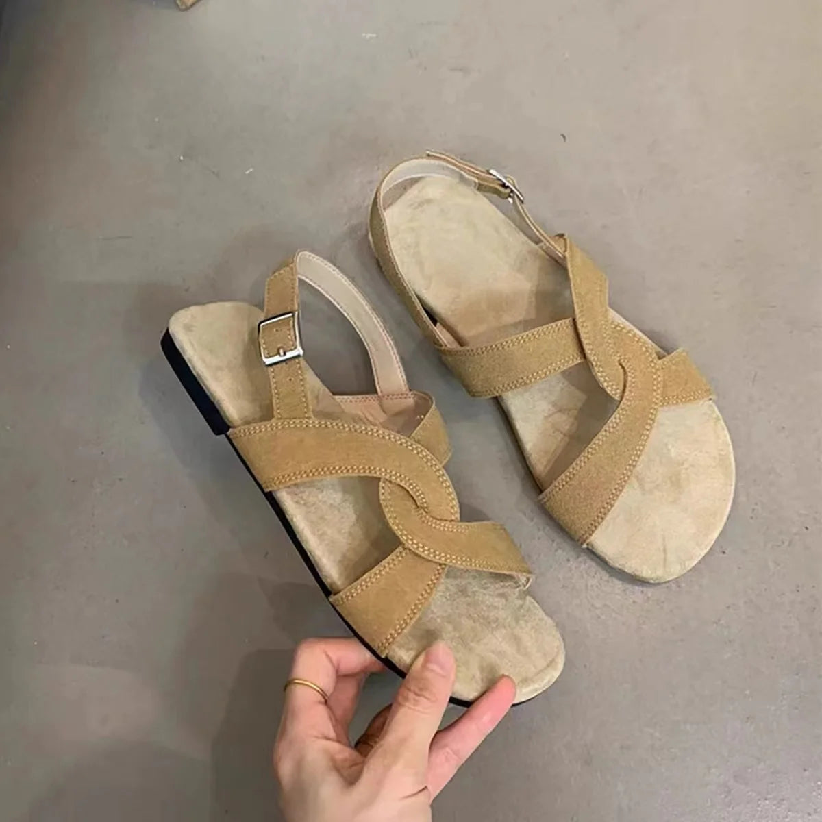 2025 New Summer Barefoot Leather Flat Sandals for Women Men Shoe with New MInimalist Soft Sole Light Weight Sandalias De Mujer