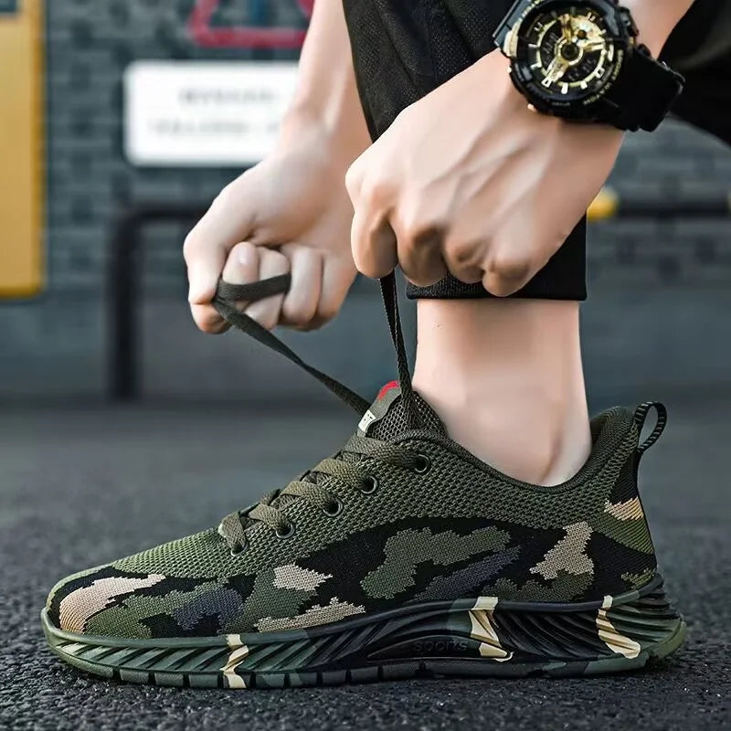 Man Sports Shoes Casual Fashion Men Breathable Mesh Lightweight for Men Camouflage Sneakers Low-top Running Shoes New