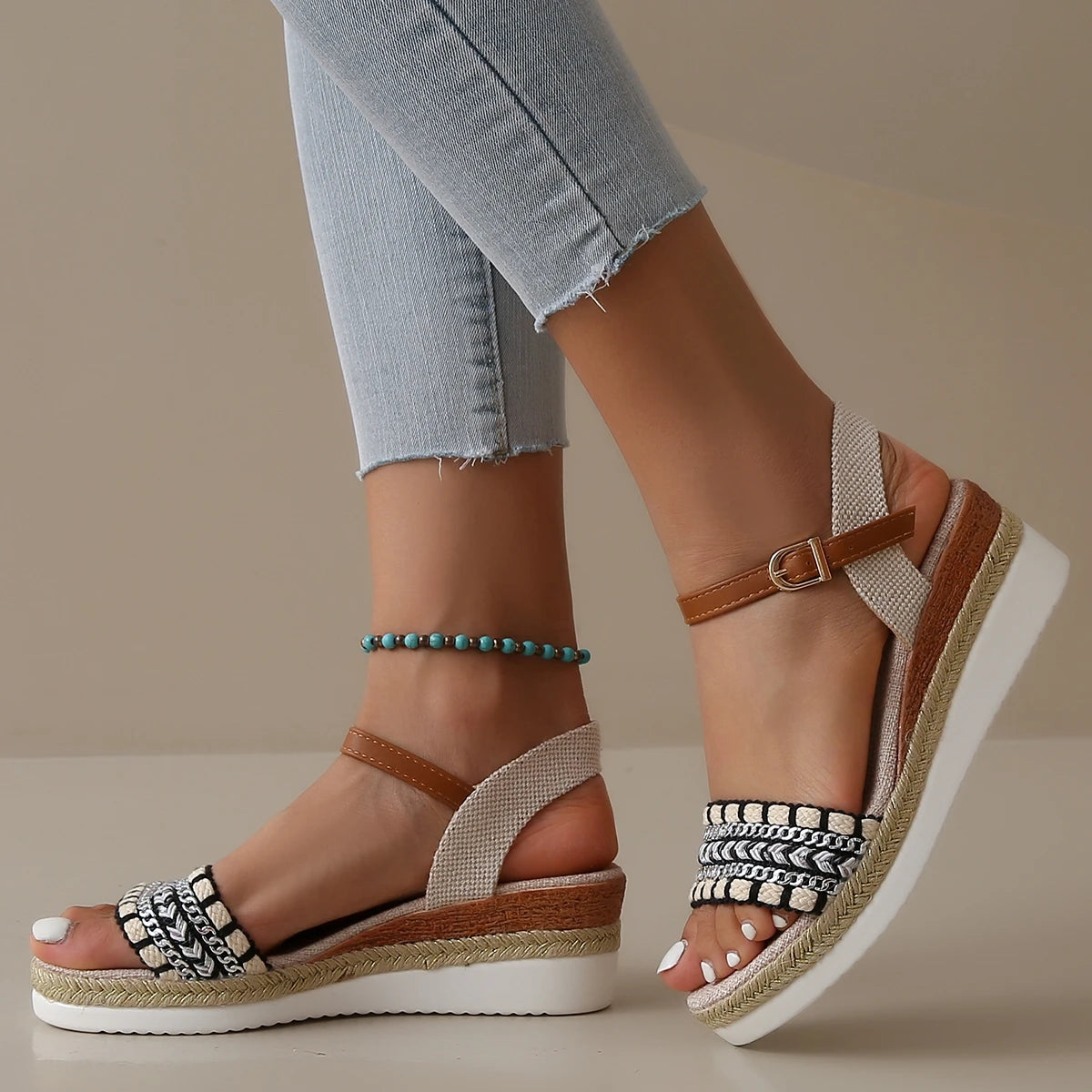 Women Sandals Summer Casual Luxury Flat Sandals Platform Shoes for Women 2025 New Designer Fashion Sandals Sandalias De Mujer
