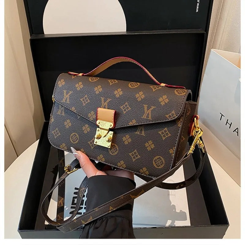 Trendy Women's Crossbody Purse - Designer Leather Shoulder Handbag Tote Bag Stylish Casual Daily Accessory