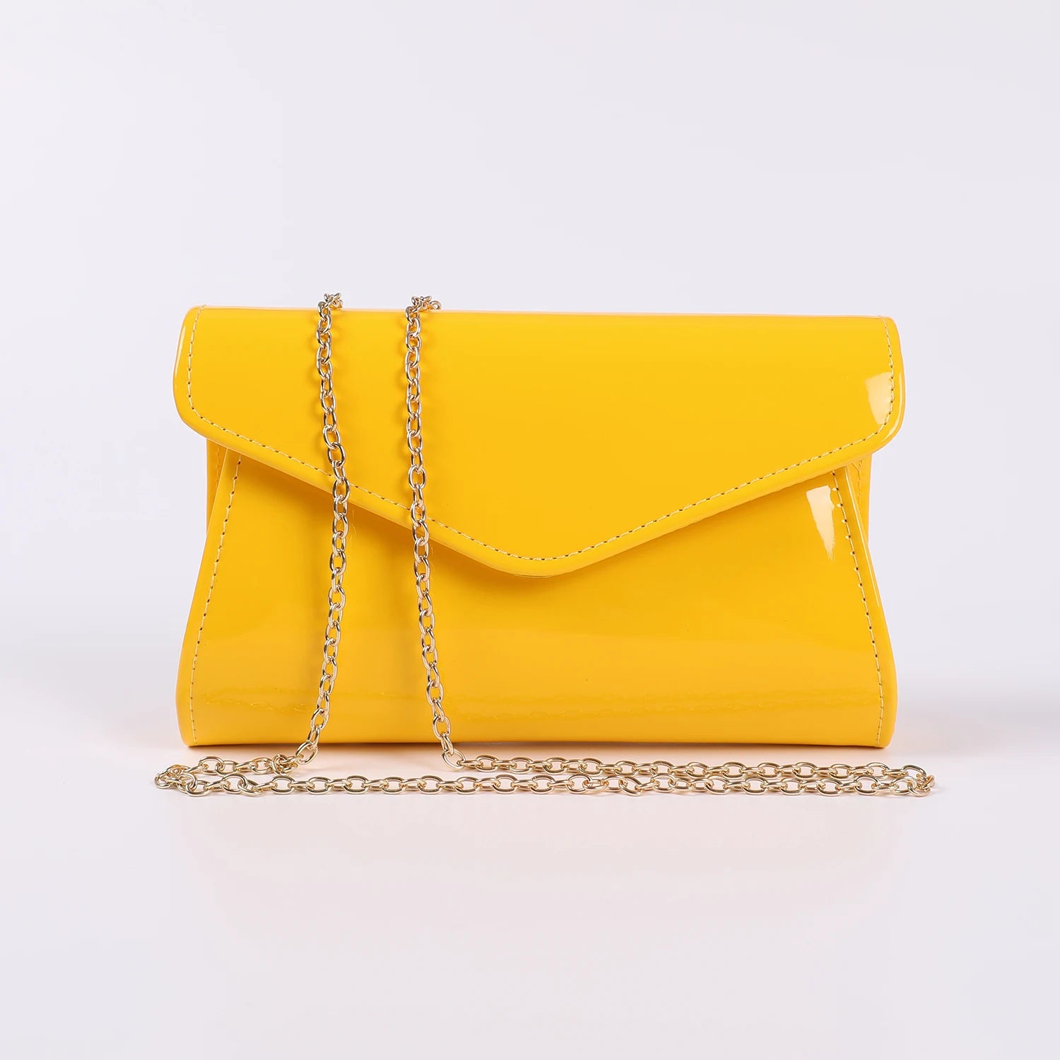 Lady PU Evening bag Patent leather Hand bag flash contracted bag in Europe and the party bag Purse