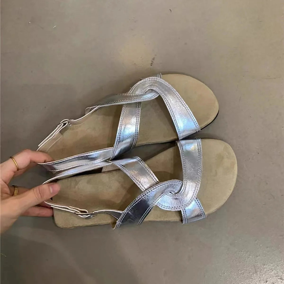 2025 New Summer Barefoot Leather Flat Sandals for Women Men Shoe with New MInimalist Soft Sole Light Weight Sandalias De Mujer