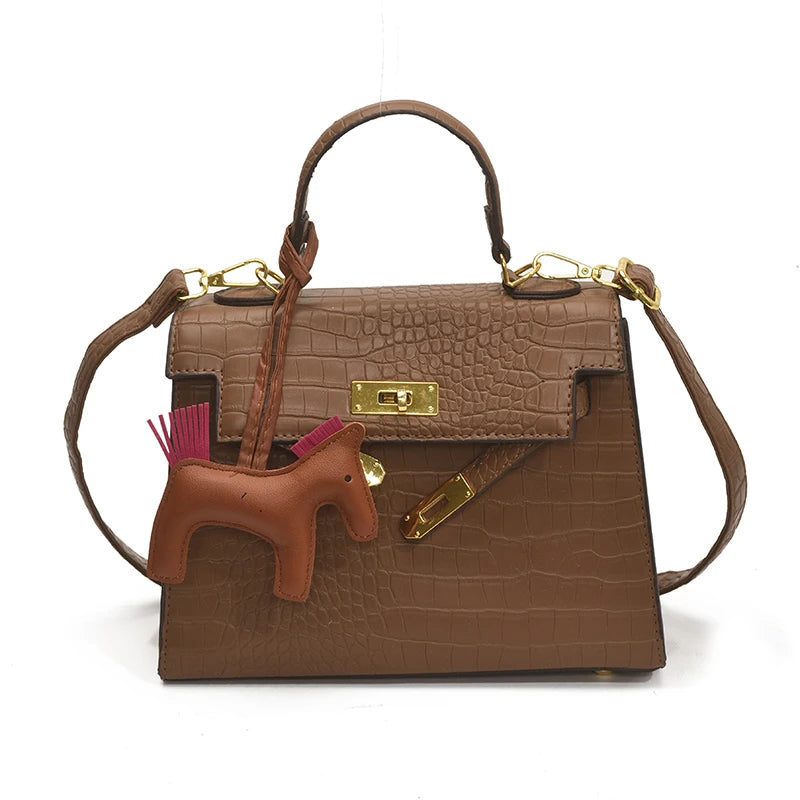 Premium Leather Crossbody Bag For Ladies, Fashionable Shoulder Messenger Purse Designer Tote Handbag Women Chic