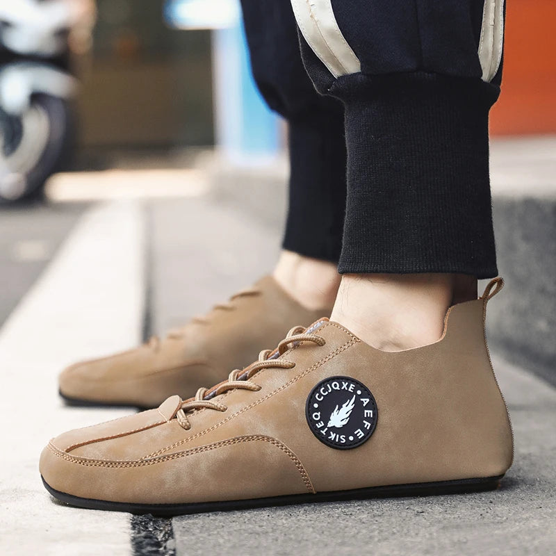 MAEDEF Men's Loafers Lightweight Driving Casual Thin Bottom Flats Shoes Soft Sole Comfortable Non Slip Lace-up Walking Shoes Men