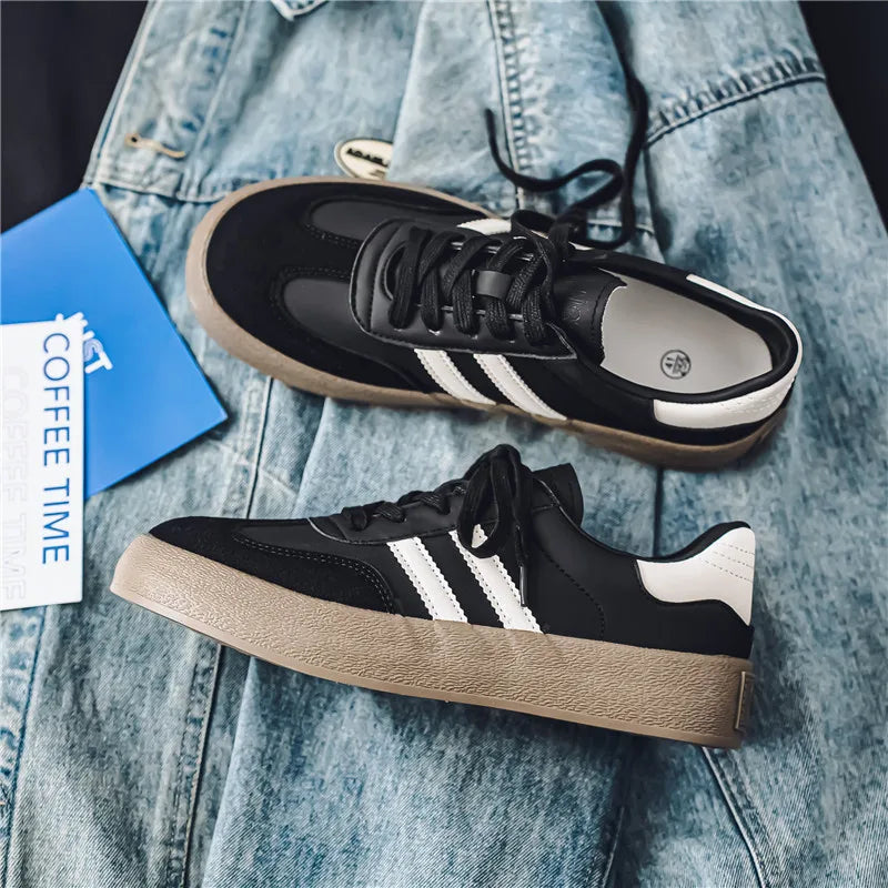 Men's trendy popular Leisure shoes versatile soft leather for Men Sneakers Man Low-top wear-resistant sports walking Footwear