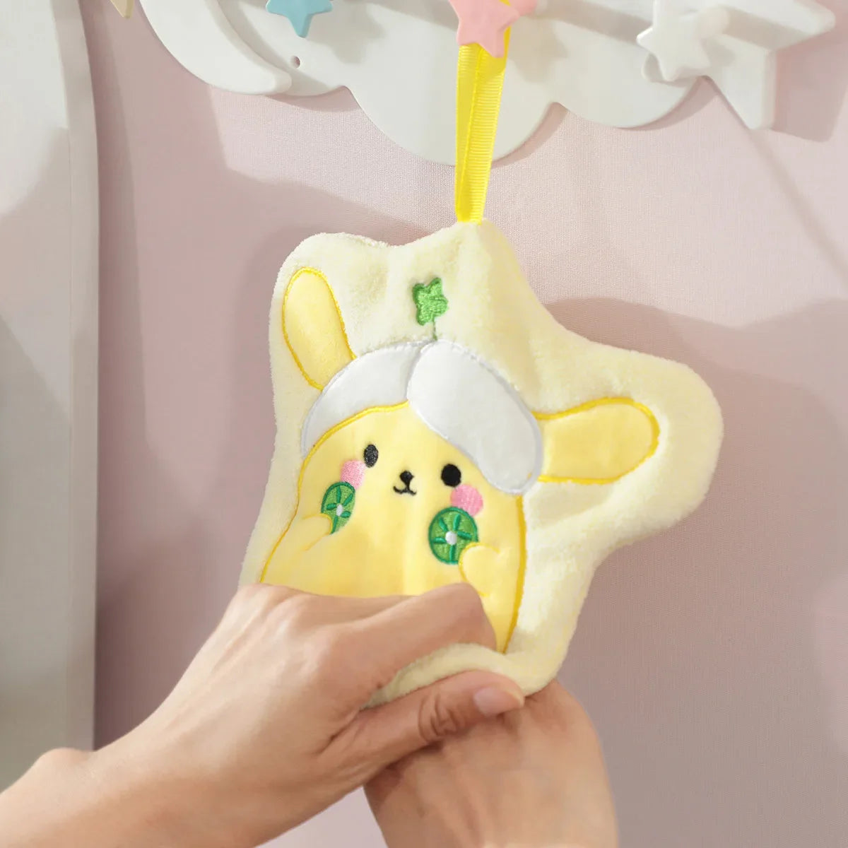 Hello Kitty Towel Kitchen Bathroom Kawaii Cinnamoroll Coral Velvet Hanging Kitchen Children's Absorbent Hand Towel Square Towel