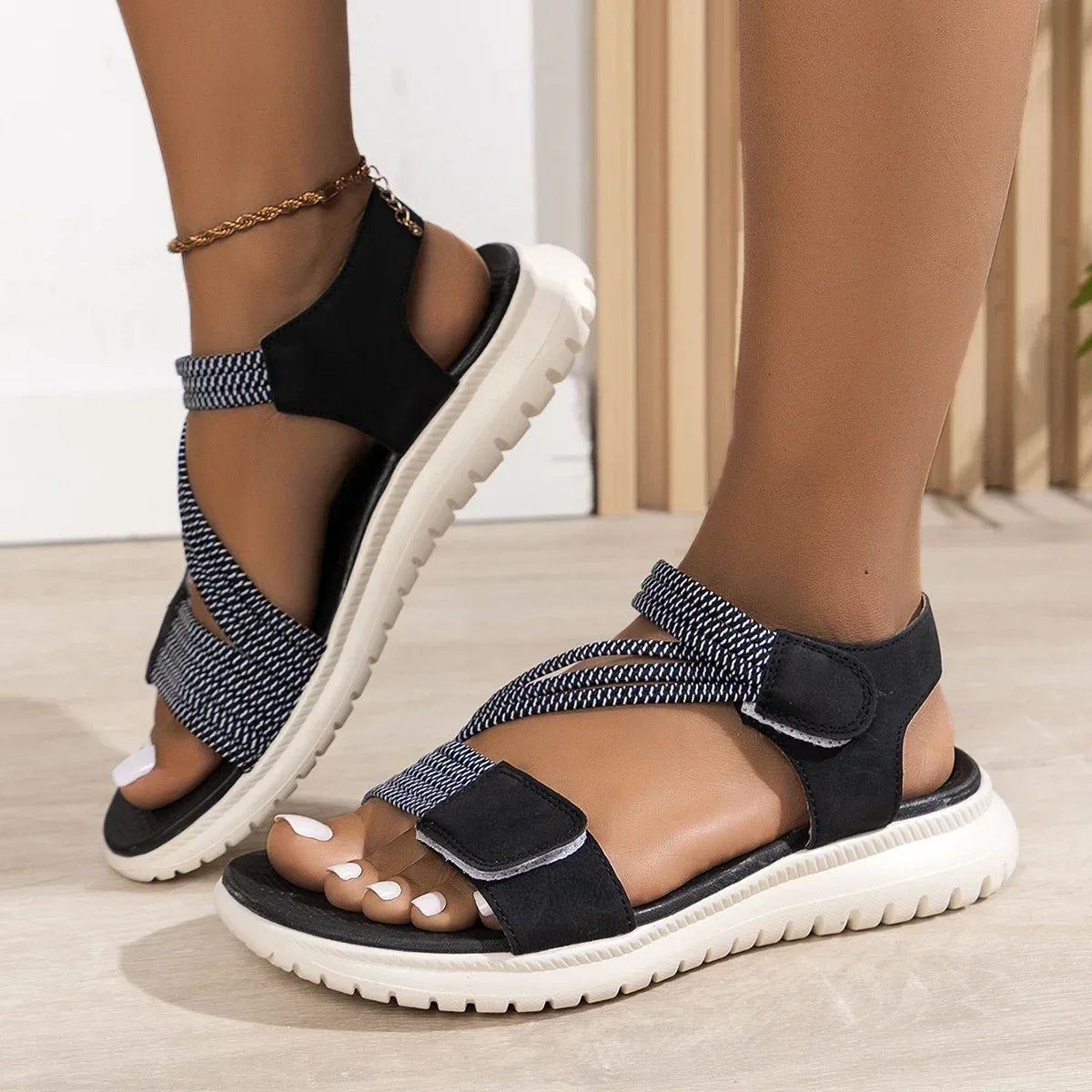 High Quality Brand Women's Sandals Hot Selling 2025 Summer New Elastic Band Fashionable Flat Casual Outdoor Sandals for Women