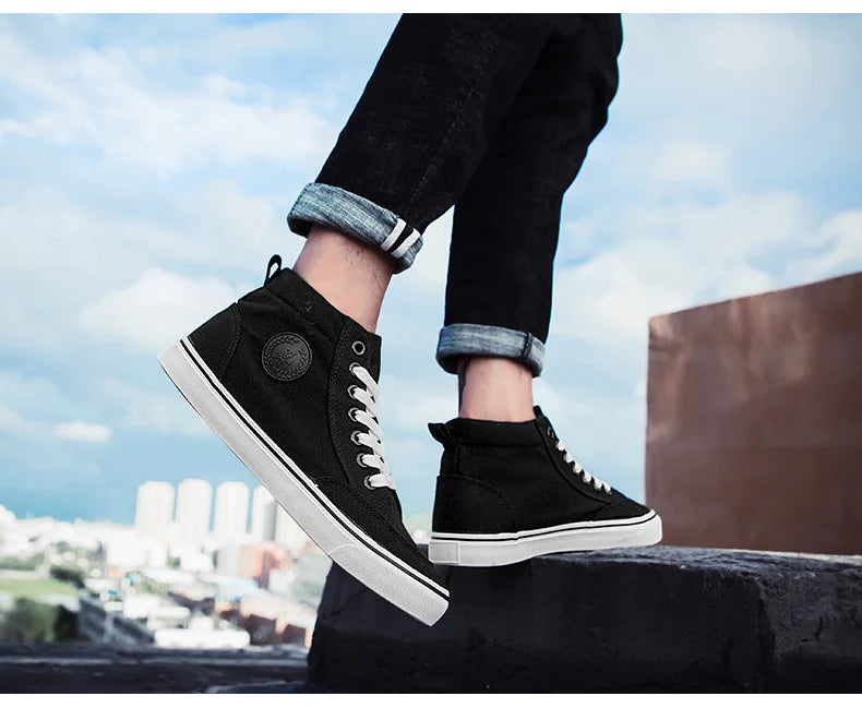 Men's High-Top Canvas Sneakers Slip-On Lace-Up Casual All-Black Basic Skate Shoes for Students Flat Sole Comfortable Sport Shoes