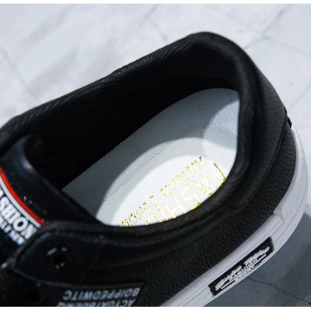 Fashion Leather Men Canvas Shoes Autumn High-Top Casual Shoes for Men Non-Slip Male Sneakers Flat Tenis Shoes Zapatillas Hombre