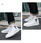 Men High Top Sneakers Fashion Leather Casual Shoes for Men Comfortable Non-slip Vulcanized Shoes Designer Outdoor Men Tenis Shoe