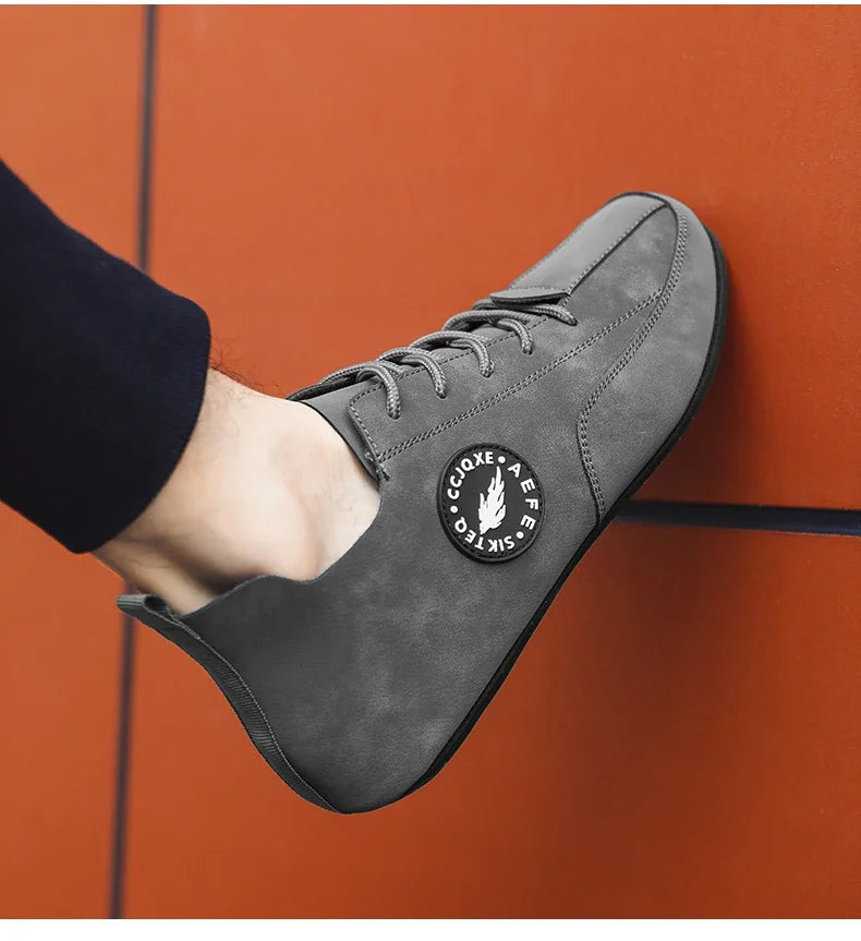 MAEDEF Men's Loafers Lightweight Driving Casual Thin Bottom Flats Shoes Soft Sole Comfortable Non Slip Lace-up Walking Shoes Men