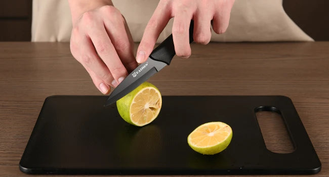 16 Pieces Carbon Steel Kitchen Knife Block Set with Cutting Board, Inner Sharpener, and 6 Steak Knives, Dishwasher Safe