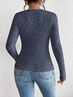 Autumn and winter fashion diamond collar knitted bottom shirt, women's casual long-sleeved tops, knitted long-sleeved T-shirt