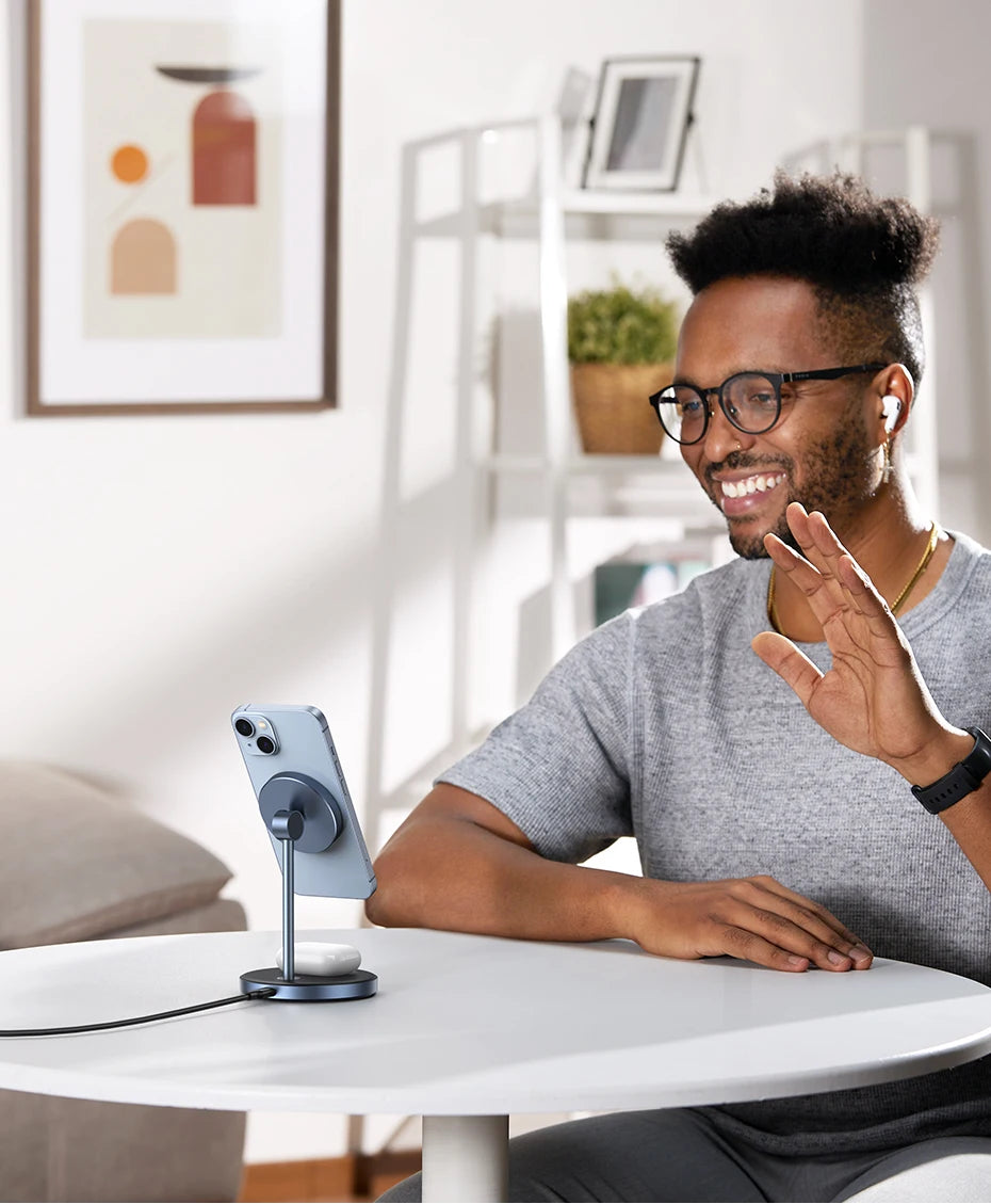 Magnetic Wireless Charger Stand 20W Max 2-in-1 Charging Stand For iPhone 16 15 Pro Max/iPhone 14/AirPods Fast Charger