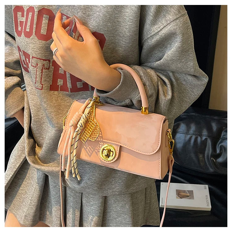 Classic Women's Leather Handbag, Crossbody Shoulder Tote Bag, Elegant Ladies Designer Purse