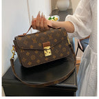 Trendy Women's Crossbody Purse - Designer Leather Shoulder Handbag Tote Bag Stylish Casual Daily Accessory