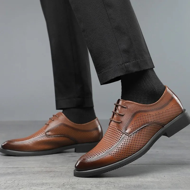 Shoes for Men Summer Breathable Hollow Out Shoe Fashion Business Dress Shoes Luxury Casual Leather Shoes for Men Loafers