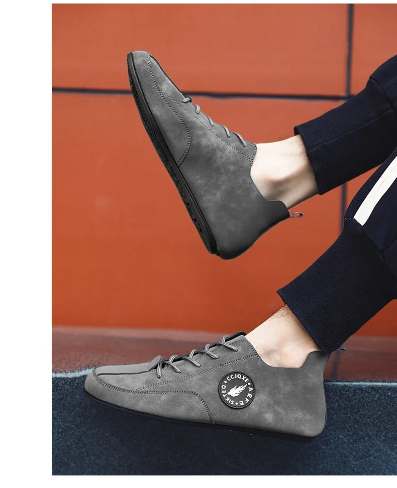 MAEDEF Men's Loafers Lightweight Driving Casual Thin Bottom Flats Shoes Soft Sole Comfortable Non Slip Lace-up Walking Shoes Men