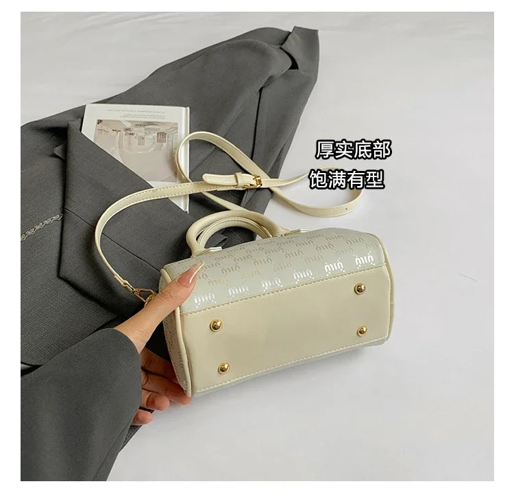 New Trendy Crossbody Purse For Women Luxury Leather Women's Chain Shoulder Bag Ladies Zipper Handbag With Chain Detail