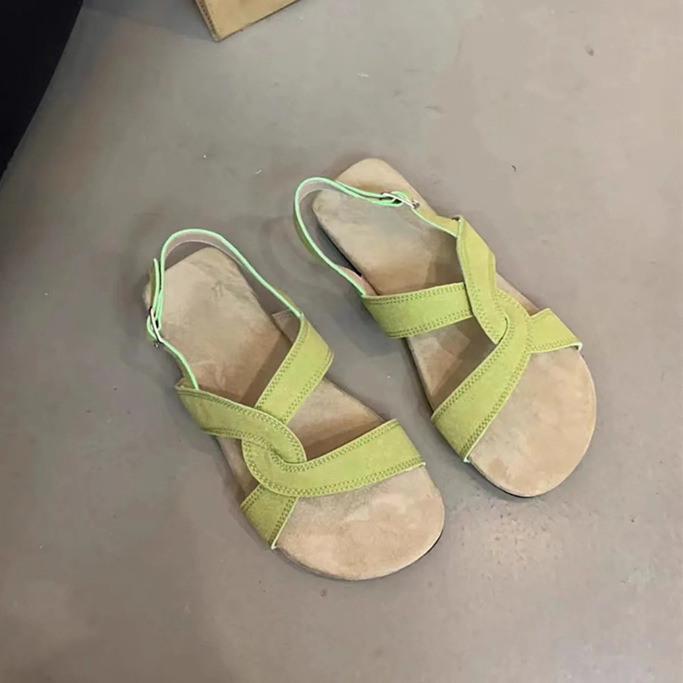 2025 New Summer Barefoot Leather Flat Sandals for Women Men Shoe with New MInimalist Soft Sole Light Weight Sandalias De Mujer