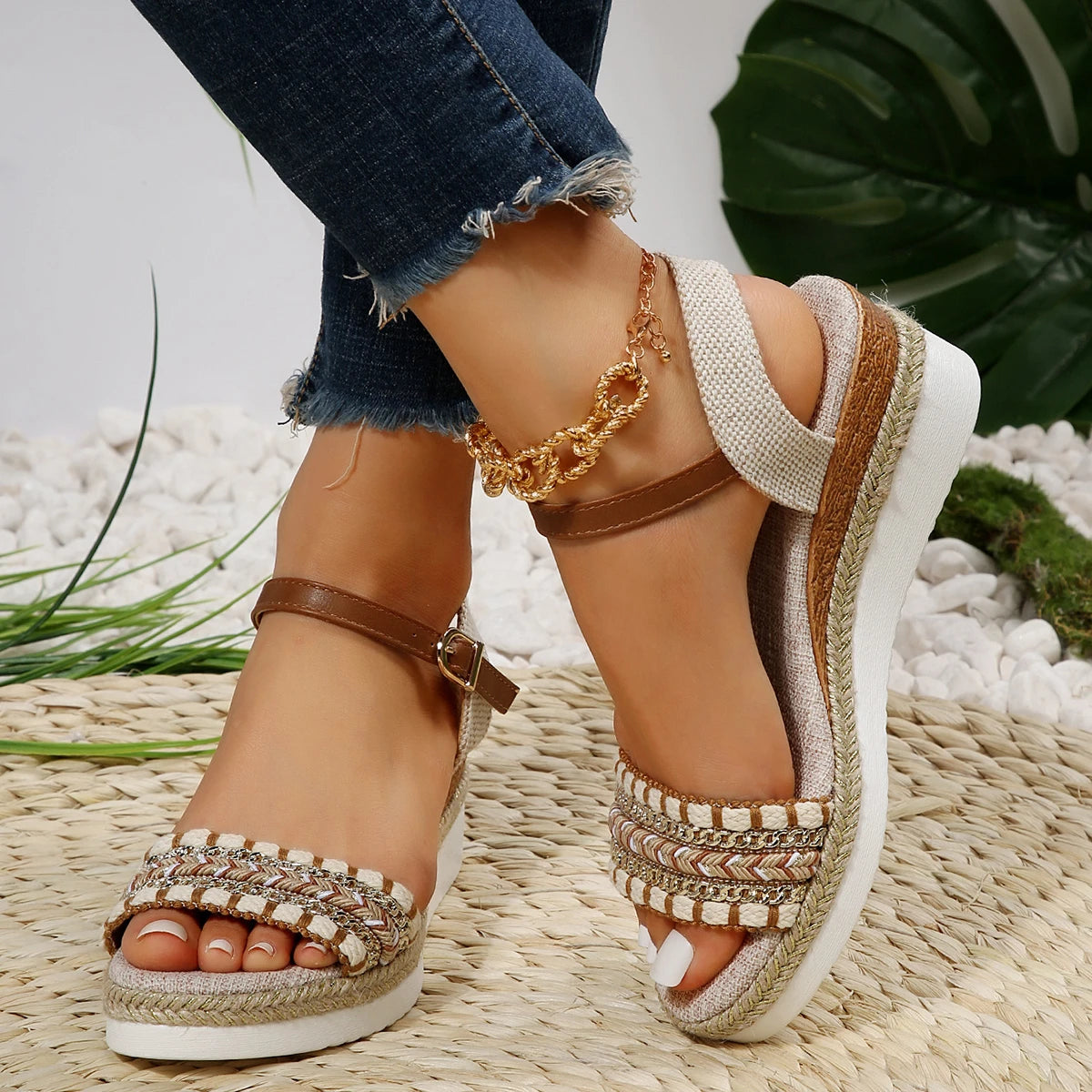 Women Sandals Summer Casual Luxury Flat Sandals Platform Shoes for Women 2025 New Designer Fashion Sandals Sandalias De Mujer