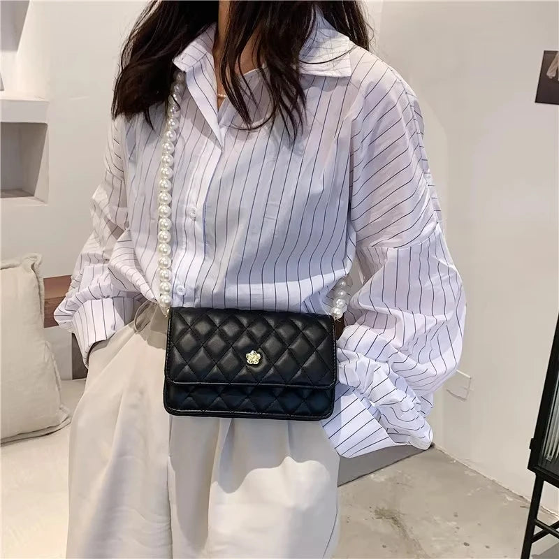 Ladies Luxury Handbags Girls Fashion Pearl Hand Bags Women Purses Elegant Leather Chain Belt Bag Mini Coin Crossbody Bag