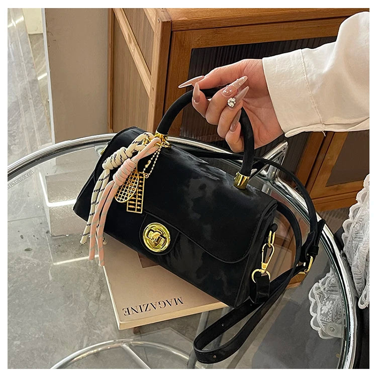 Classic Women's Leather Handbag, Crossbody Shoulder Tote Bag, Elegant Ladies Designer Purse