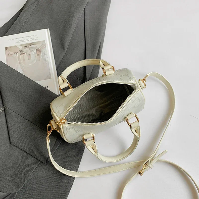 New Trendy Crossbody Purse For Women Luxury Leather Women's Chain Shoulder Bag Ladies Zipper Handbag With Chain Detail