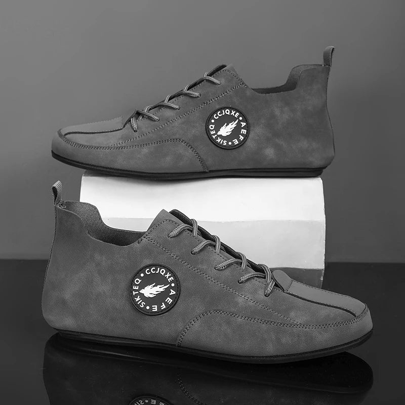 MAEDEF Men's Loafers Lightweight Driving Casual Thin Bottom Flats Shoes Soft Sole Comfortable Non Slip Lace-up Walking Shoes Men