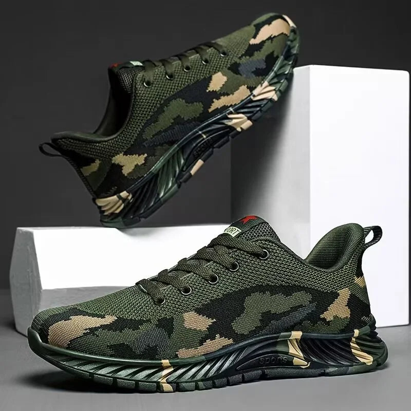 Man Sports Shoes Casual Fashion Men Breathable Mesh Lightweight for Men Camouflage Sneakers Low-top Running Shoes New